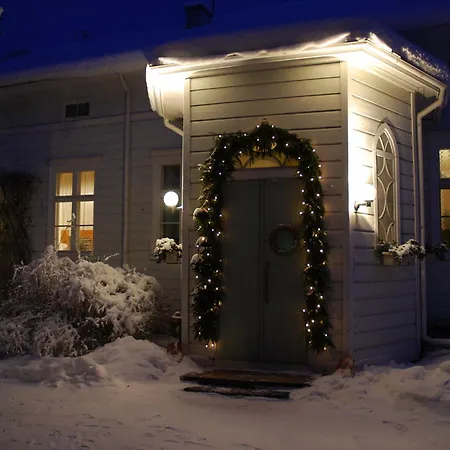 Bed and breakfast Kuralan Kartanotila Yläne