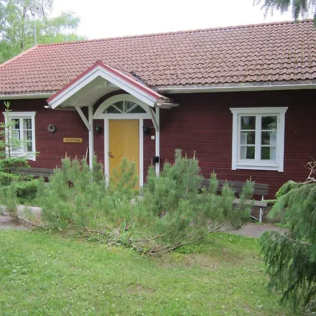 Kuralan Kartanotila Bed and breakfast Yläne