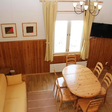 Kuralan Kartanotila 4* Yläne